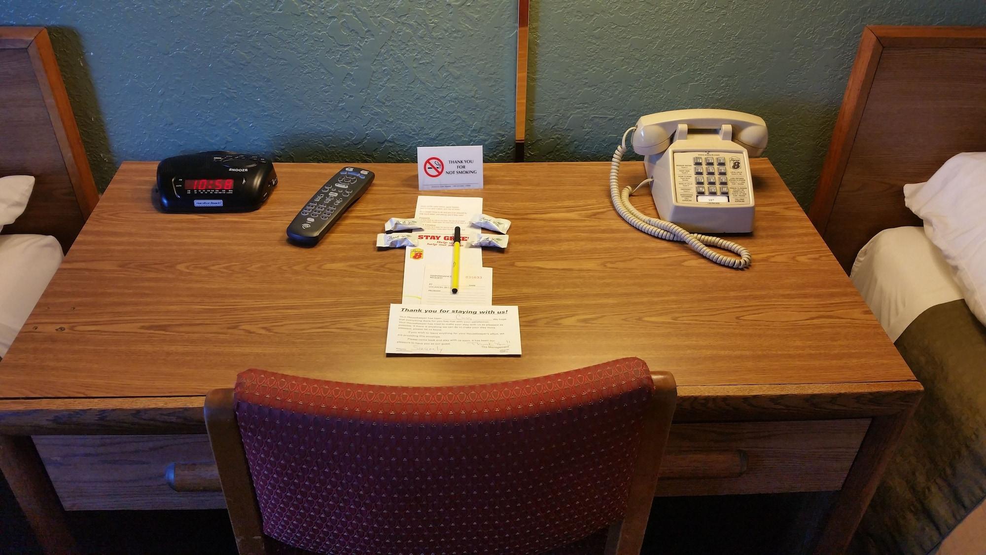 Super 8 By Wyndham Queensbury Glens Falls Kültér fotó